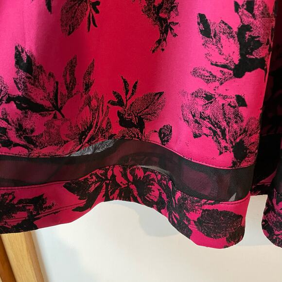 Trixxi Burgundy Velvet Floral Dress Size 11 Short Sleeve Mesh Event Party Dress - Picture 6 of 14